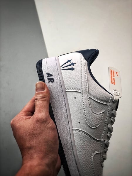 Air Force 1 Low _By You_ Branco e Azul Escuro - Vista 2