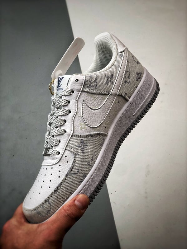 Air Force 1 Low 'By You' LV Branco, Cinza e Denim - Vista 5