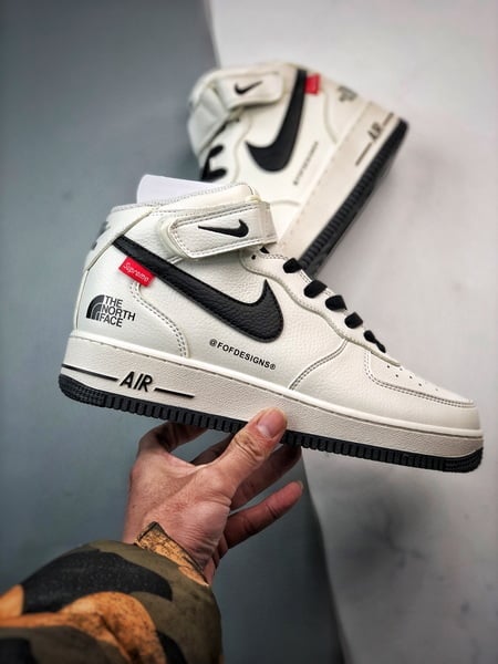 Air Force 1 Mid SupBranco e Preto - Vista 7
