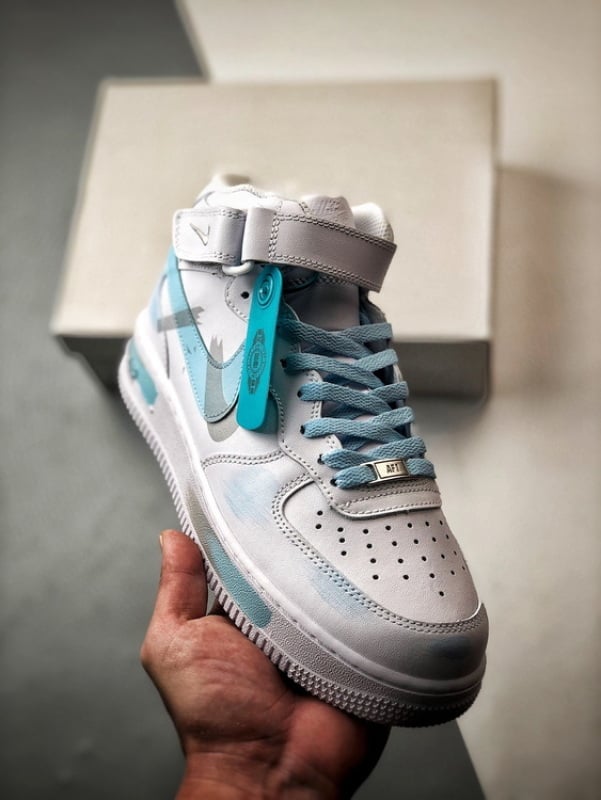 Air Force 1 Mid
