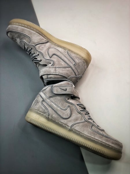 Air Force 1 Mid x Reigning Champ - Vista 4