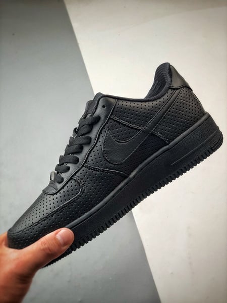 Air Force 1 SP Low Preto Perfurado - Vista 5