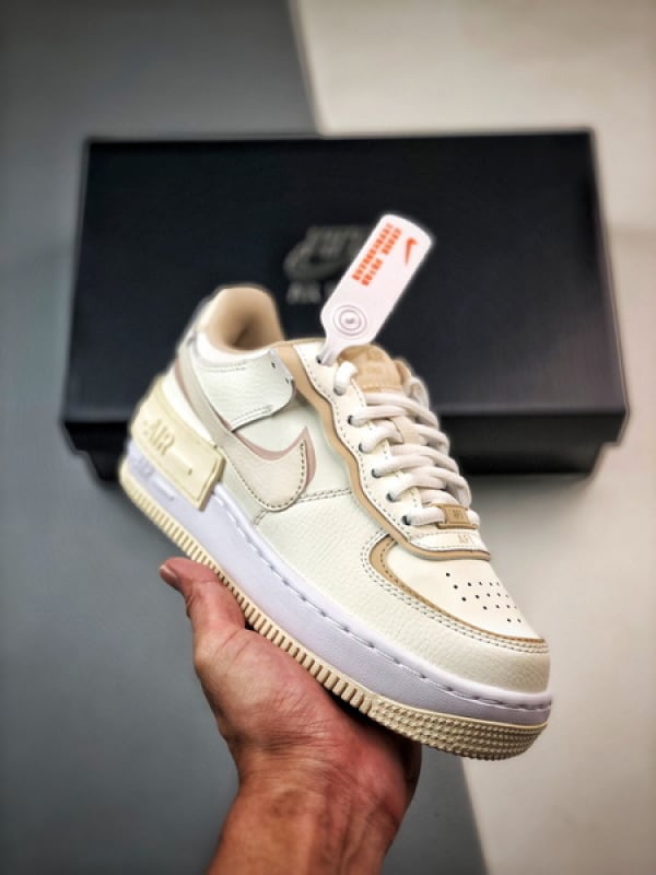 Air Force 1 Shadow Cha com Leite
