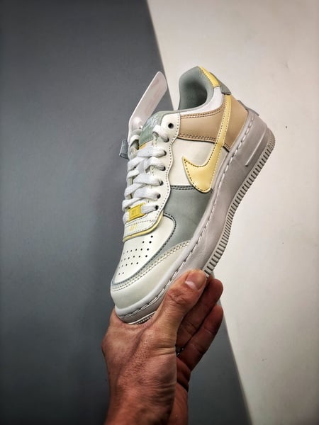 Air Force 1 Shadow Limao e Branco - Vista 5