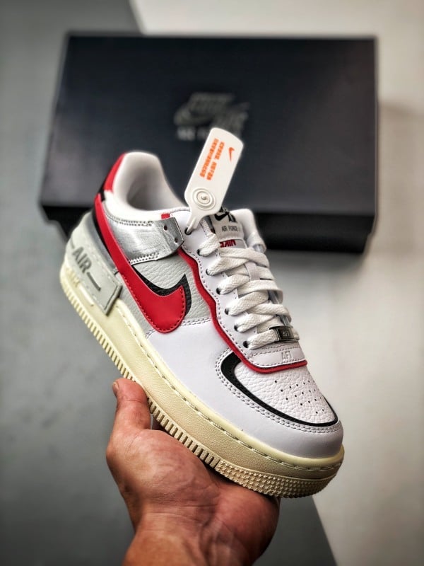 Air Force 1 Shadow Branco Vermelho e Preto