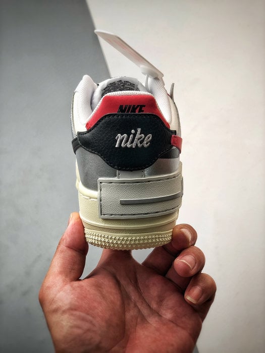 Air Force 1 Shadow Branco Vermelho e Preto - Vista 3