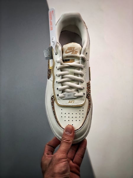Air Force 1 Shadow Branco Leopardo - Vista 9