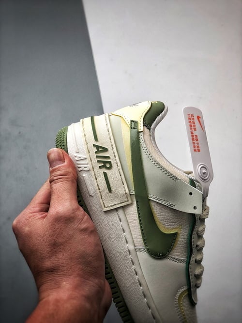Air Force 1 Shadow Branco Amarelo e Verde - Vista 2