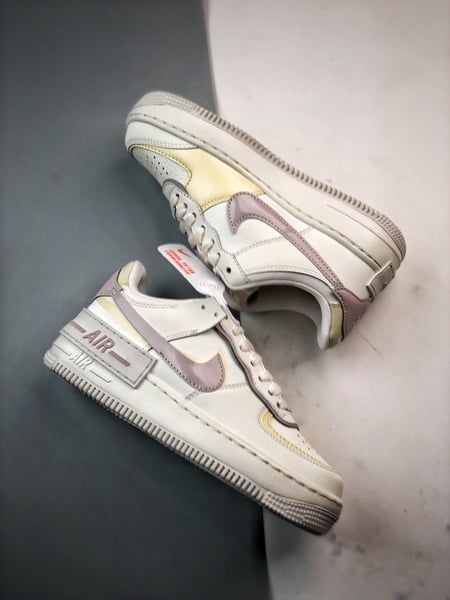 Air Force 1 Shadow Bege Branco e Roxo - Vista 6