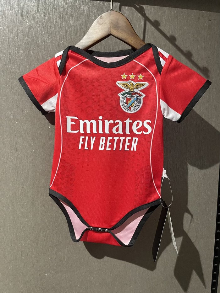 Body Benfica 2025/26 - Vista 1