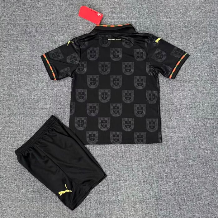 Kit Criança Portugal Edição Especial Pantera Negra - Vista 2