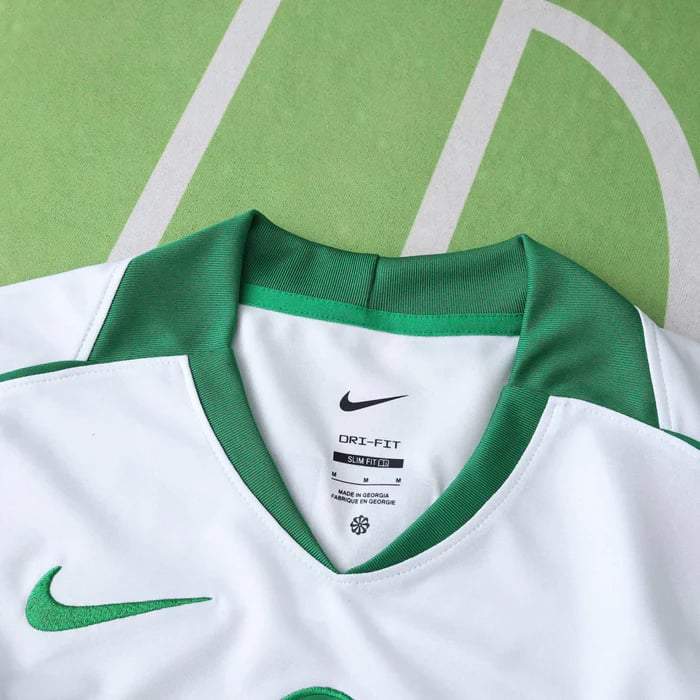 Camisola Sporting CP Edição Especial 2025/26 - Vista 3