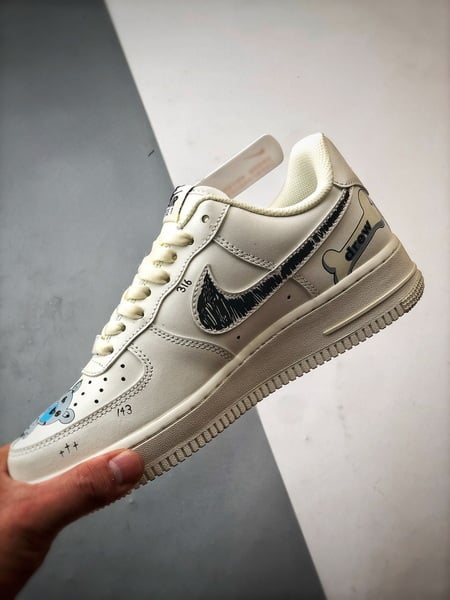 Drew x Air Force 1 Low Mescla Preto e Amarelo Grafite - Vista 6