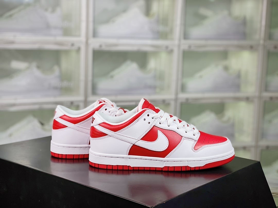 NK Dunk Low Retro SP 'Kentucky'