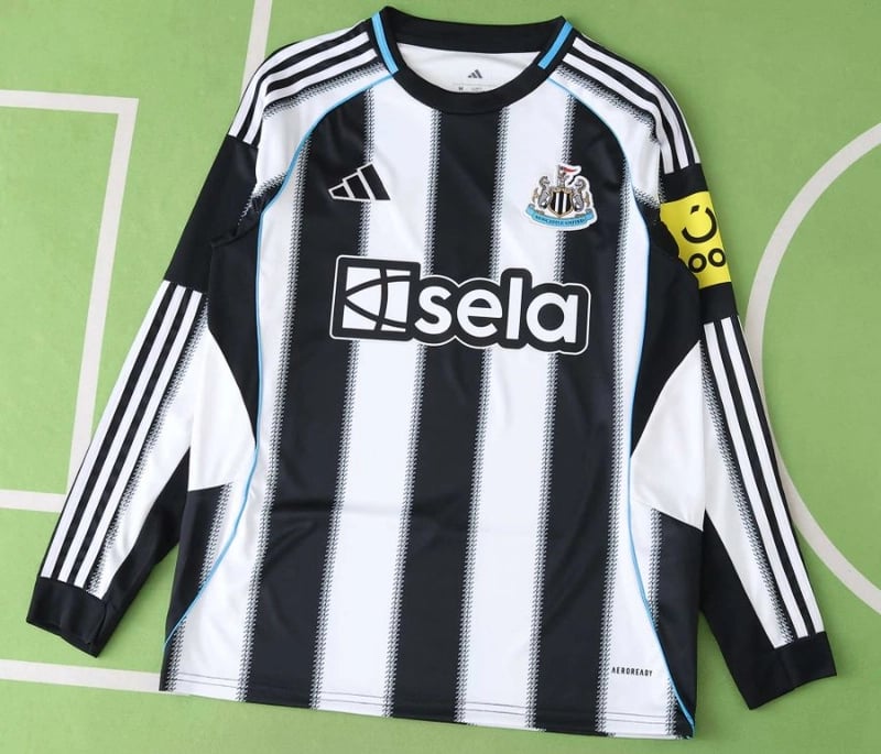 Camisola Newcastle United Principal Manga Comprida 25/26 - Vista 1