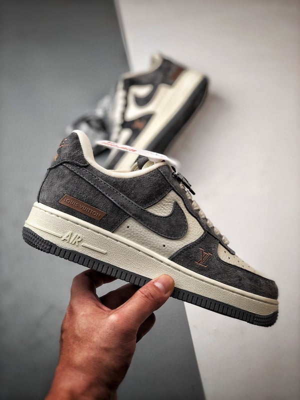 LV x Air Force 1 Low Creme e Cinza Escuro - Vista 7