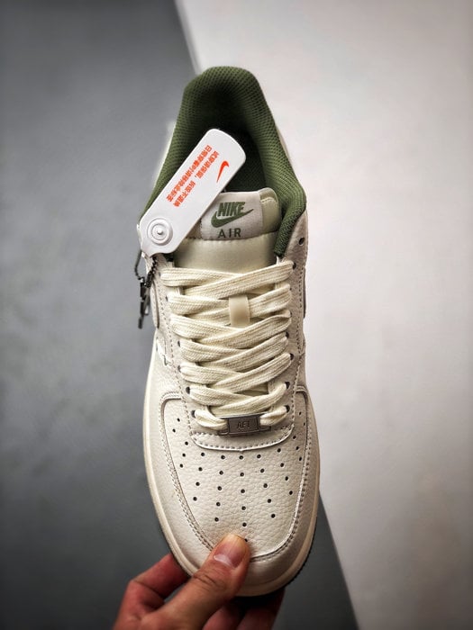 LV x Air Force 1 Low 3M Branco e Verde Refletivo - Vista 9
