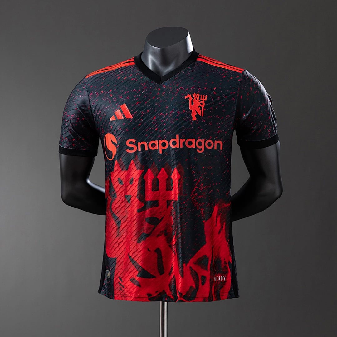 Camisola Manchester United 2025/2026 Edicao Especial (Versao Jogador) (2) - Vista 1