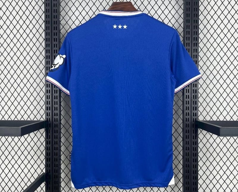 Camisola Ipswich Town Principal 25/26 - Vista 2