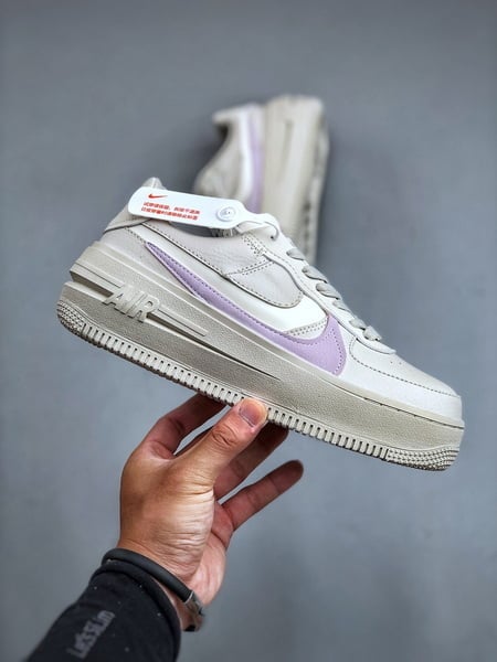 Nike Air Force 1 Low 07 PLT.AF.ORM - Vista 7