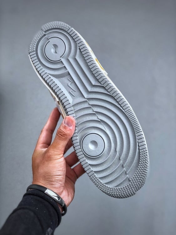 Nk Air Force 1 '07 Low Edição Colaboração - Vista 3