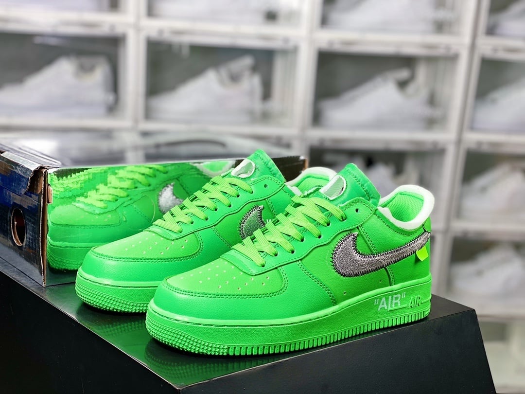 Nike OW Verde Claro com Prata Hook
