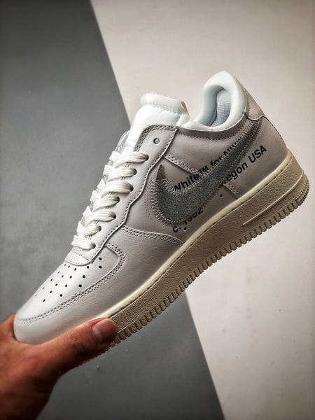 Off-White x Air Force 1 Low - Vista 5