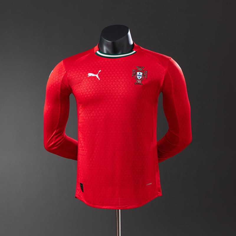 Portugal 2025 manga-longa Home versão jogador