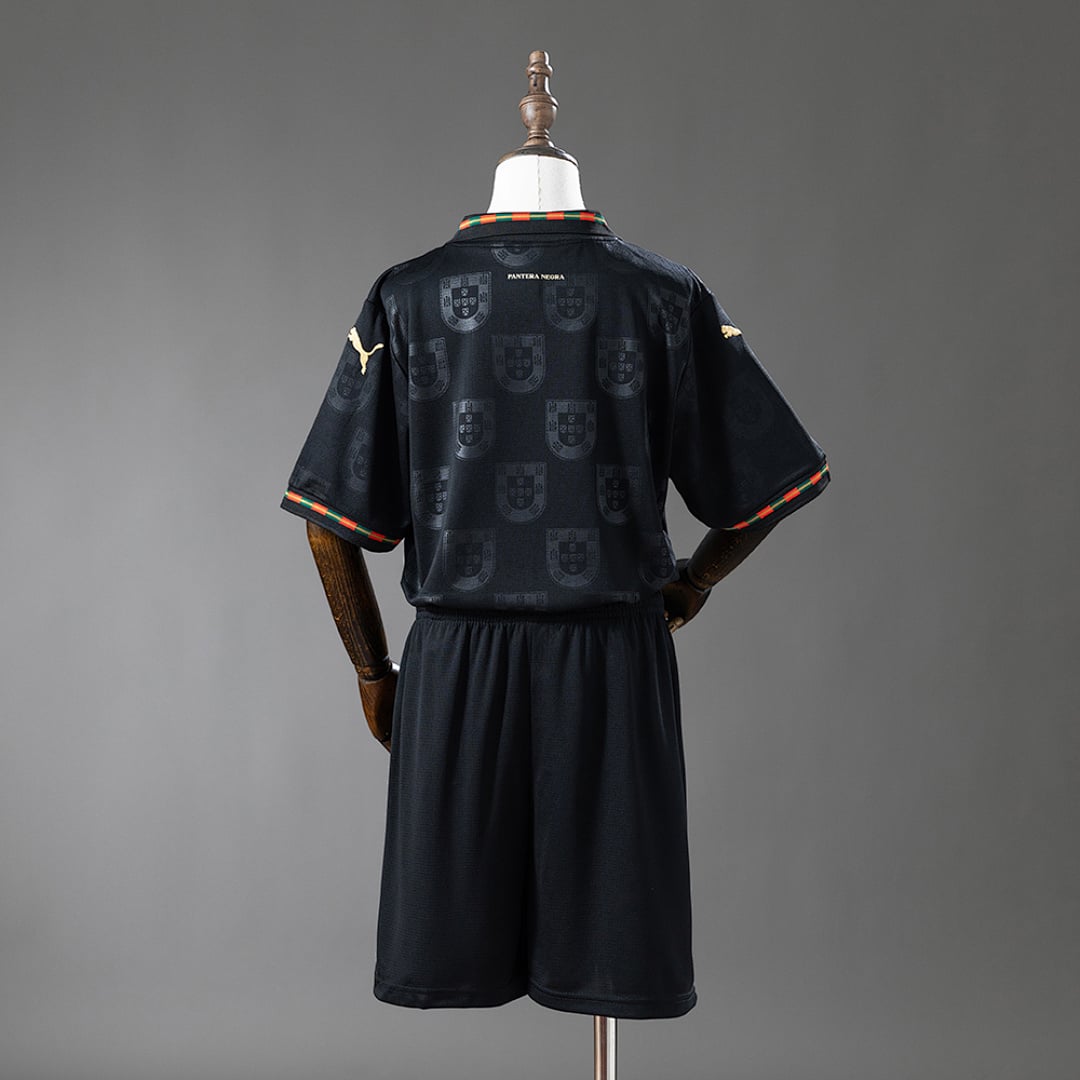 Kit Criança Portugal Edição Especial Pantera Negra 2026 - Vista 2