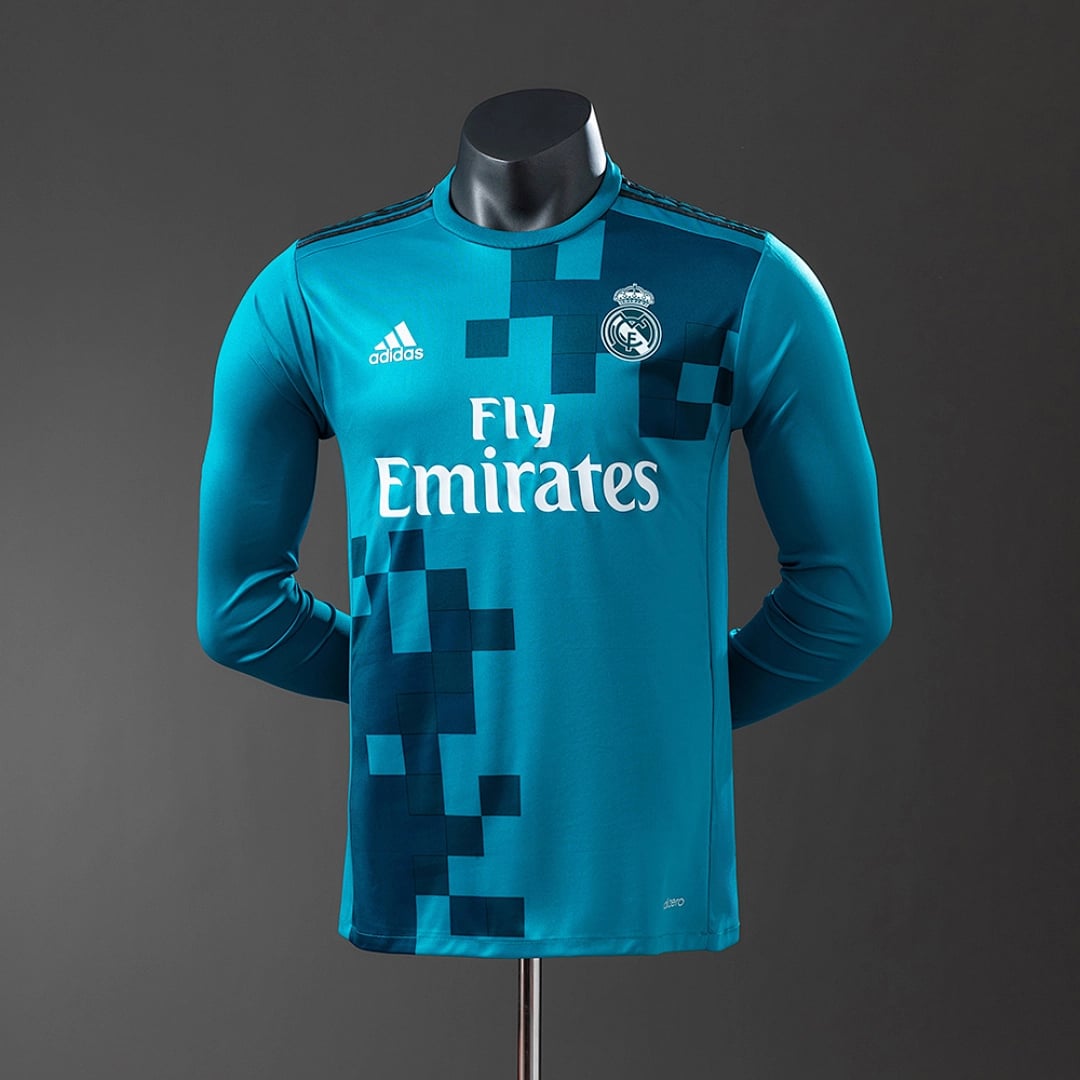 Camisola Terceira do Real Madrid 2017/2018 (Retro, Versao Jogador, Manga Longa) - Vista 1