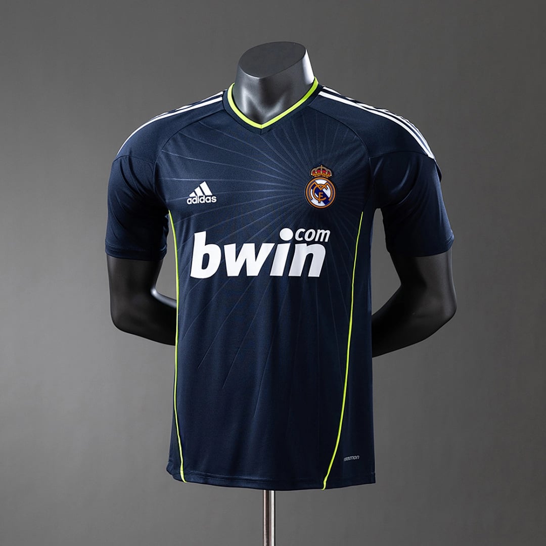 Camisola Alternativa do Real Madrid 2010/2011 (Retro, Versao Jogador) - Vista 1