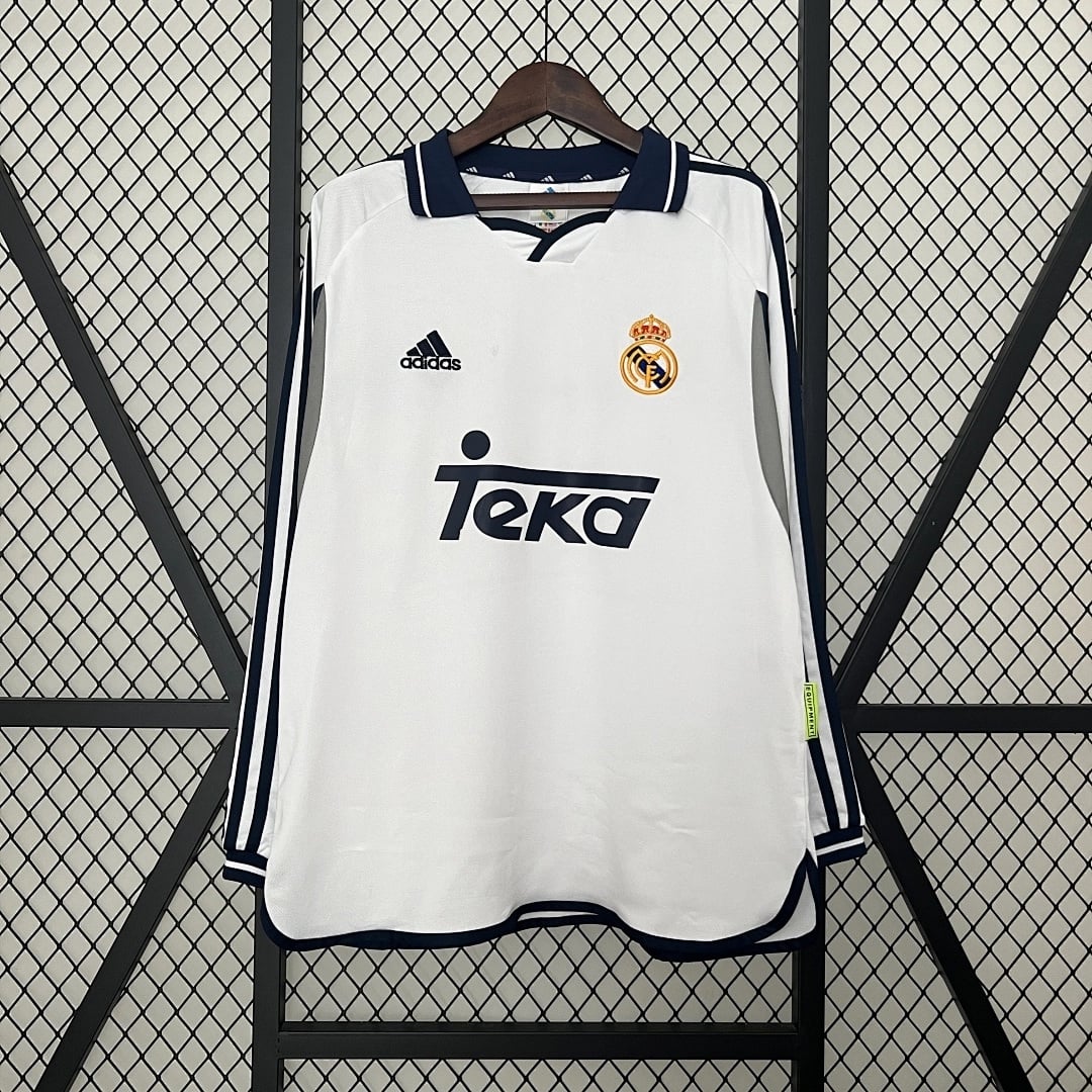 Camisola Principal do Real Madrid 2000/2001 (Retro, Manga Longa) - Vista 1
