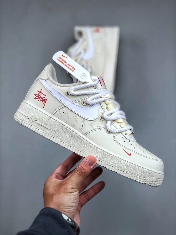 Stussy x Nike Air Force 1 Low 07 - Vista 7