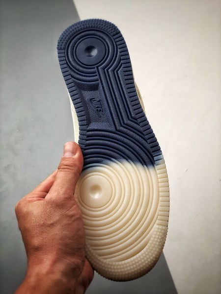 Sup x Air Force 1 Low Branco e Azul Gradiente com Três Ganchos - Vista 4