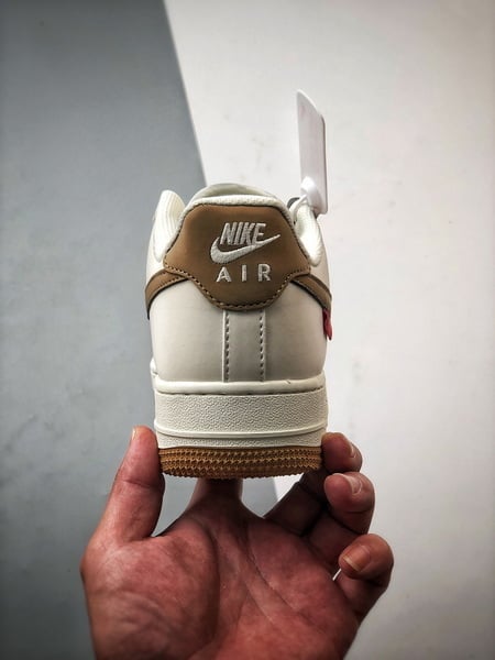 Sup x Air Force 1 Low Creme e Caqui 3M - Vista 3