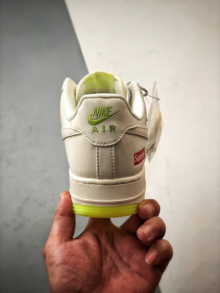 Sup x Air Force 1 Low Mescla Branco e Verde Fluorescente - Vista 3