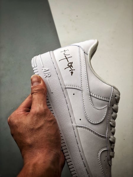 Travis Scott x Air Force 1 Low Branco - Vista 2