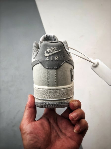 Welldone x Air Force 1 Low Branco e Cinza - Vista 3