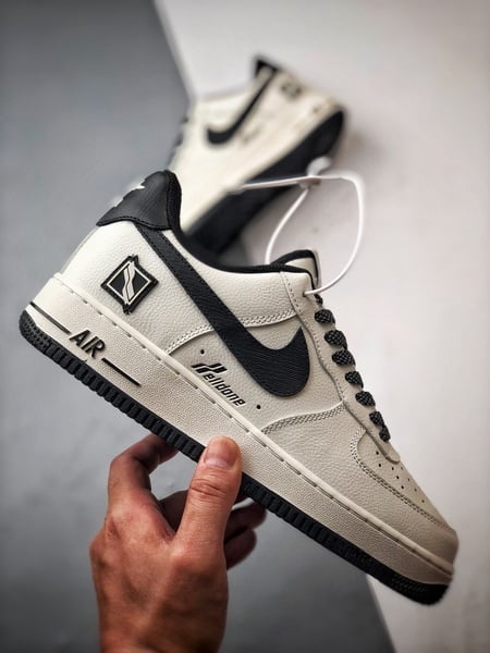 Welldone x Air Force 1 Low Branco e Preto - Vista 7