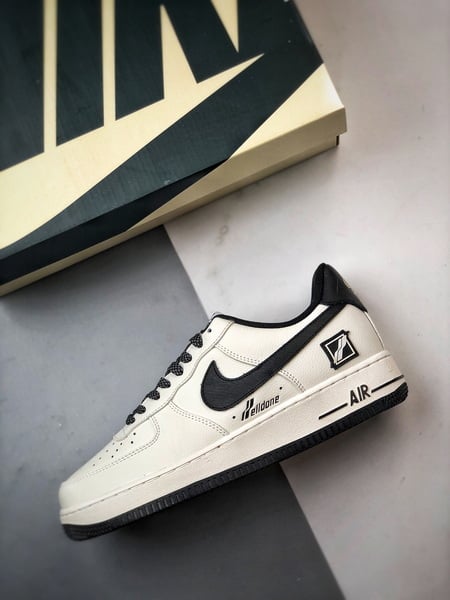 Welldone x Air Force 1 Low Branco e Preto - Vista 8