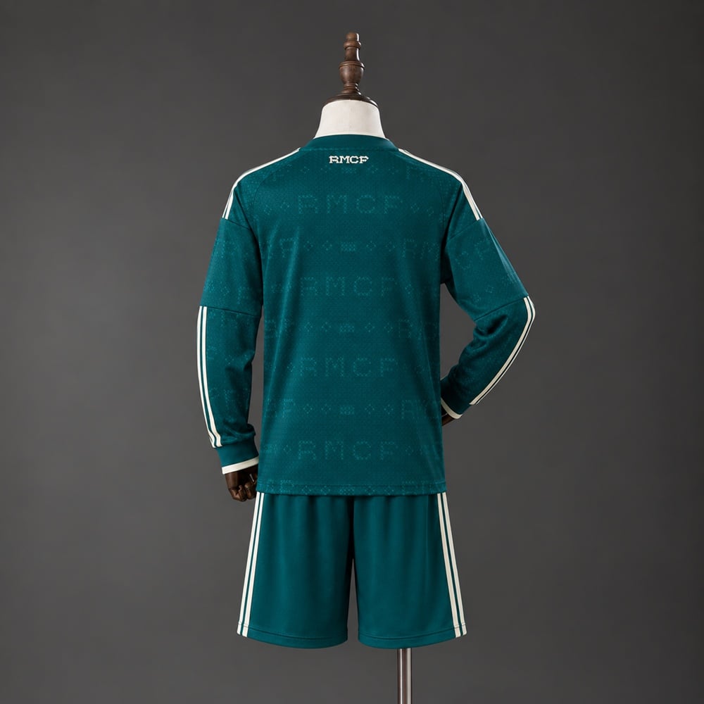 Kit Criança Real Madrid 2026/2027 Alternativo manga-comprida - Vista 2