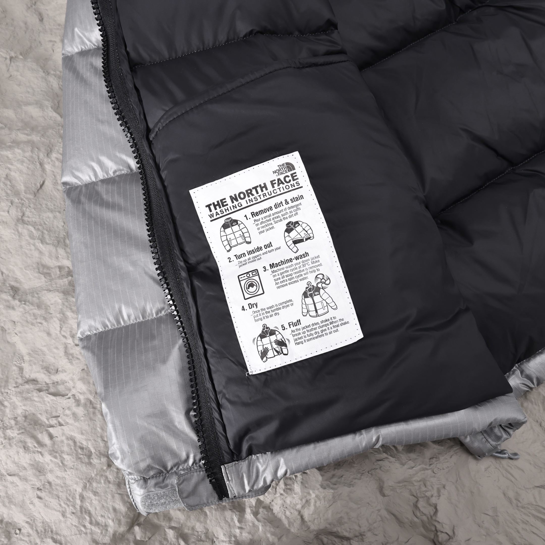 The North Face classic 700 cinza - Vista 8