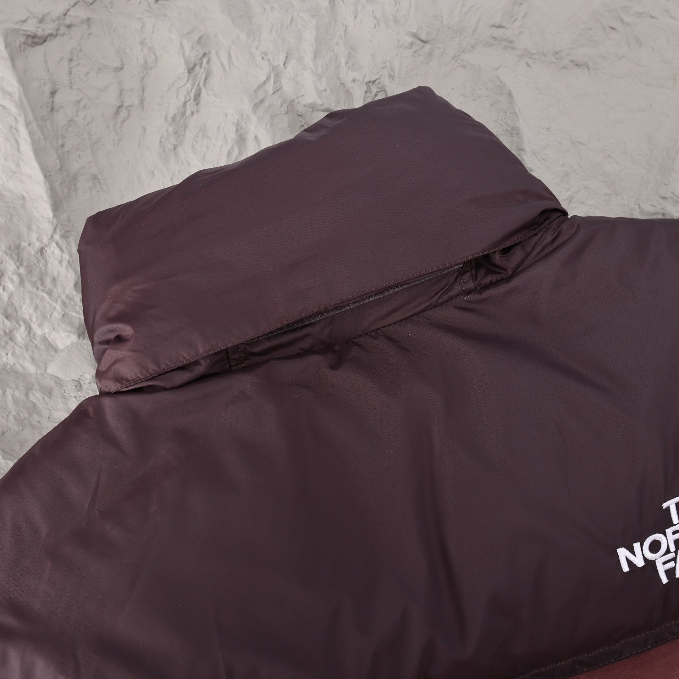 The North Face classic 700 Vinho - Vista 5