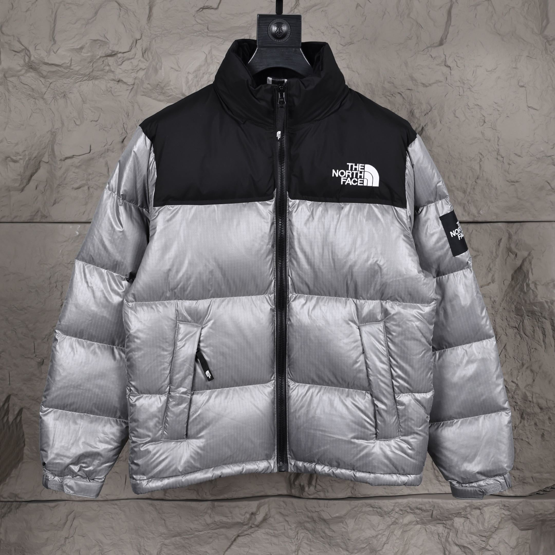 The North Face classic 700 cinza - Vista 1