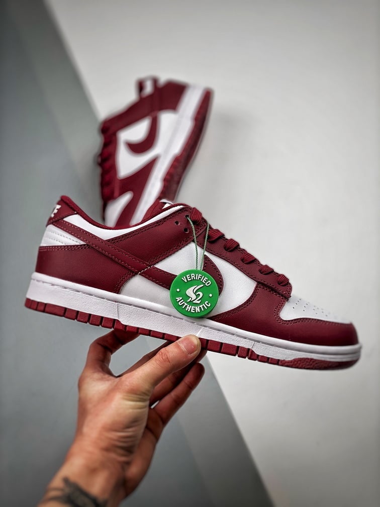 NK Dunk Low Team Red - Vista 4