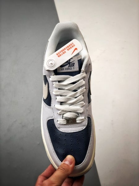 Air Force 1 '07 Low Bege Azul - Vista 2