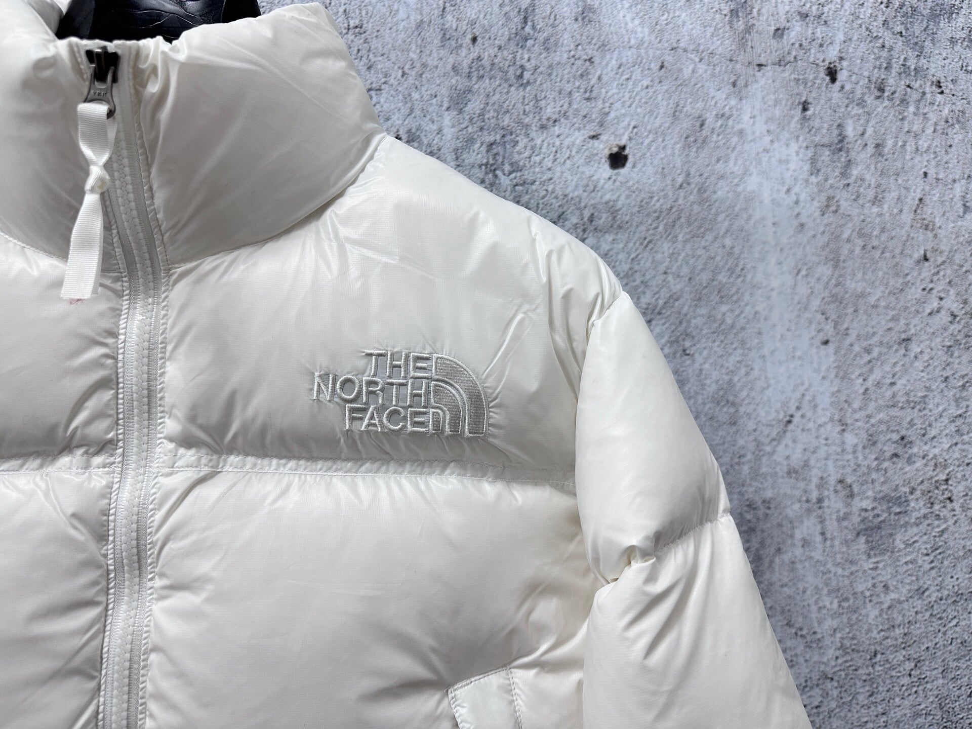 The North Face classic 700 mulher branco  - Vista 4
