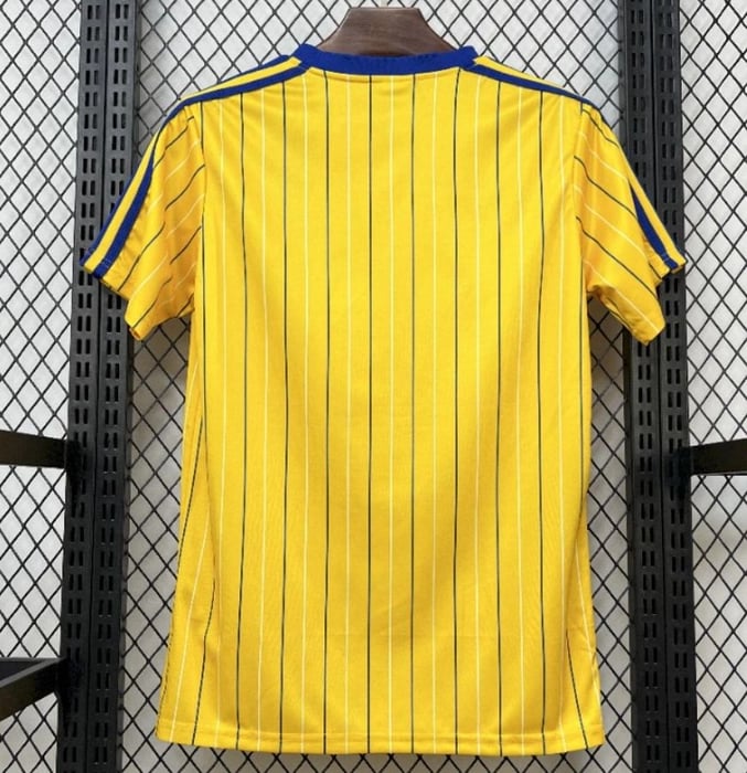 Camisola Leeds United X Adidas Originals 2025 - Vista 2