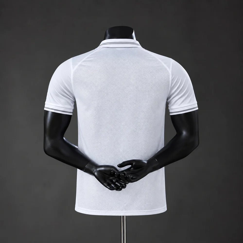 Camisola Edição Especial Real Madrid 2026/2027 - Vista 2
