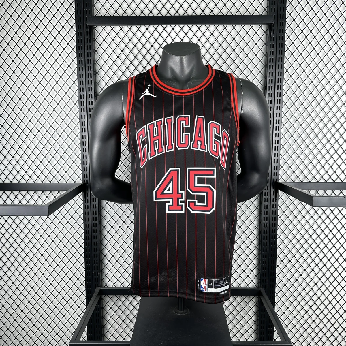 Camisola NBA Chicago Bulls Statement Edition 2025/26 - Michael Jordan #45 - Vista 3